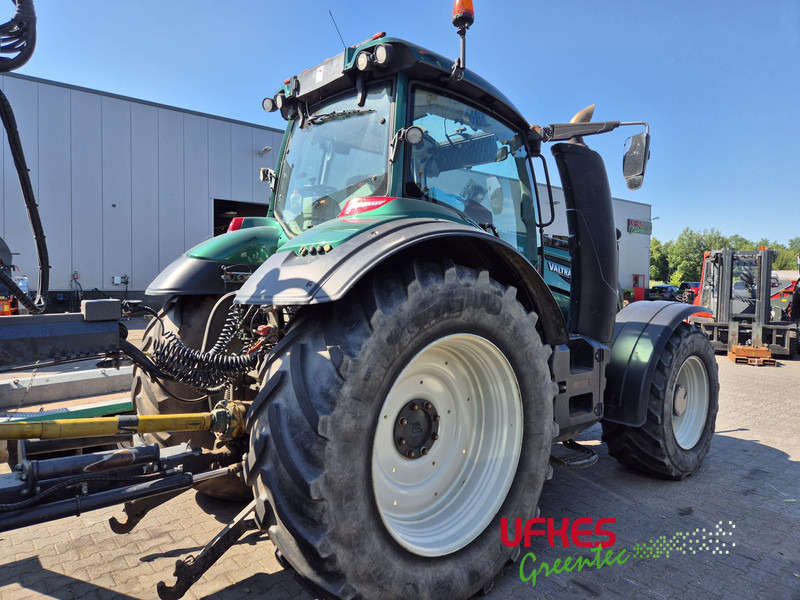 Valtra T 194 Direct TwinTrac - Traktor: slika Valtra T 194 Direct TwinTrac - Traktor Valtra T 194 Direct TwinTrac - Traktor: slika Valtra T 194 Direct TwinTrac - Traktor