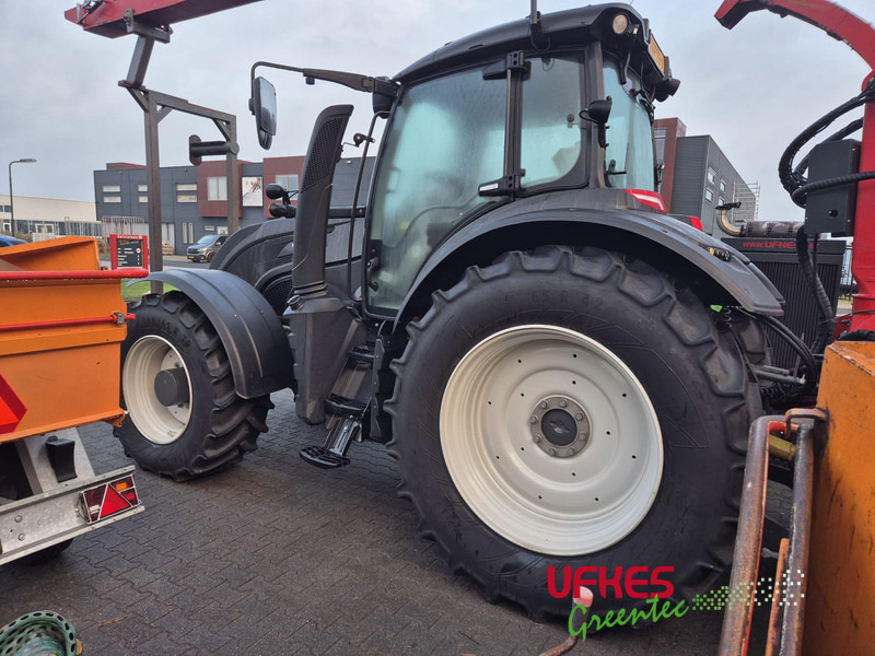 Valtra T 234 Direct TwinTrac - Traktor: slika Valtra T 234 Direct TwinTrac - Traktor Valtra T 234 Direct TwinTrac - Traktor: slika Valtra T 234 Direct TwinTrac - Traktor