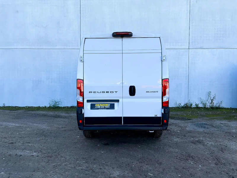 Peugeot Boxer Boxer L2H2 | Leasing - Mali kombi: slika Peugeot Boxer Boxer L2H2 | Leasing - Mali kombi Peugeot Boxer Boxer L2H2 | Leasing - Mali kombi: slika Peugeot Boxer Boxer L2H2 | Leasing - Mali kombi