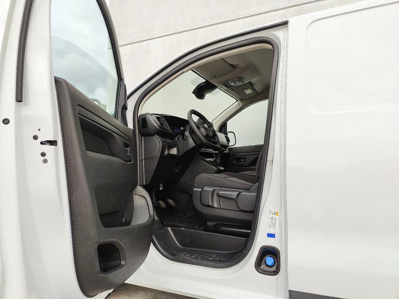 Furgon Peugeot Expert L2H1 | Leasing: slika Furgon Peugeot Expert L2H1 | Leasing