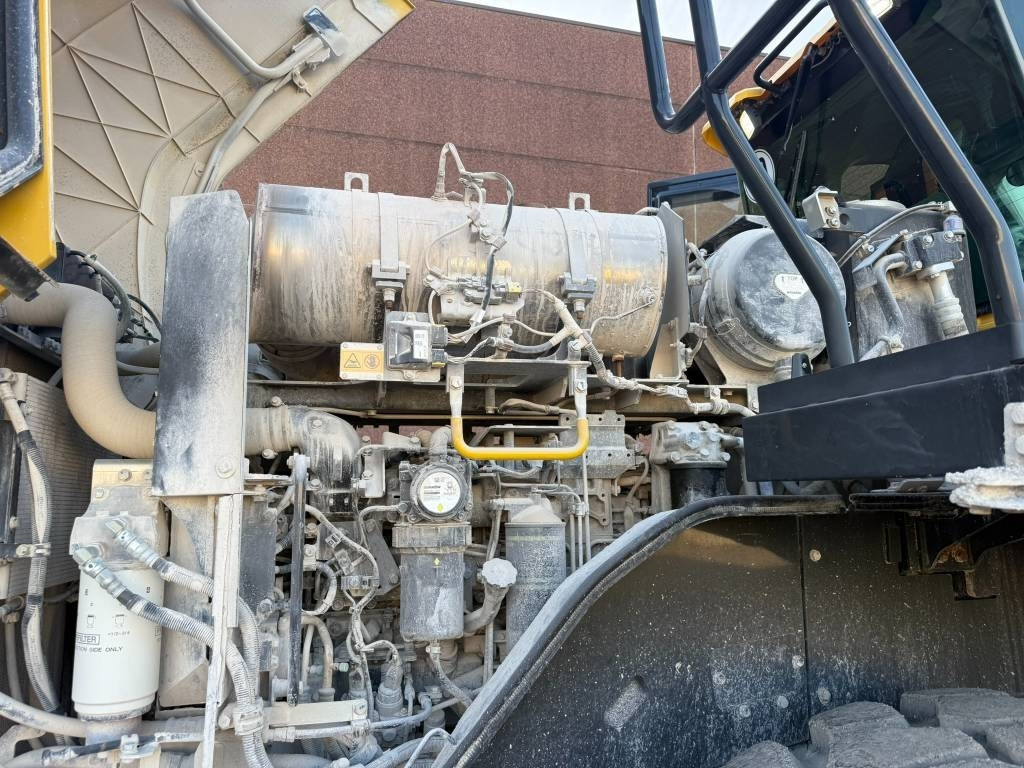 Utovarivač na kotačima KOMATSU WA475-10EO: slika Utovarivač na kotačima KOMATSU WA475-10EO