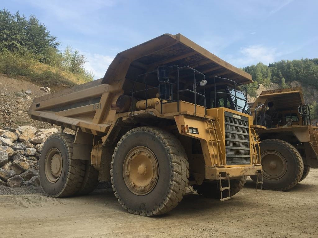 Komatsu HD 785-3 - Kruti istovarivač/ Kamion za prijevoz kamenja: slika Komatsu HD 785-3 - Kruti istovarivač/ Kamion za prijevoz kamenja Komatsu HD 785-3 - Kruti istovarivač/ Kamion za prijevoz kamenja: slika Komatsu HD 785-3 - Kruti istovarivač/ Kamion za prijevoz kamenja