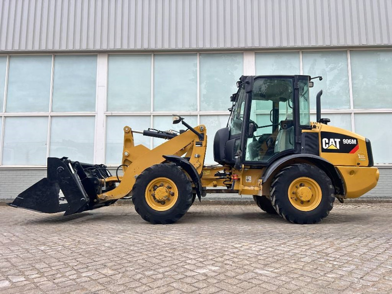 Cat 906 M 2016 - Utovarivač na kotačima: slika Cat 906 M 2016 - Utovarivač na kotačima Cat 906 M 2016 - Utovarivač na kotačima: slika Cat 906 M 2016 - Utovarivač na kotačima