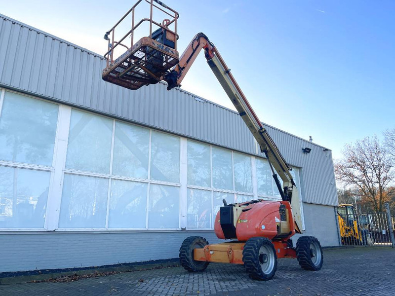 JLG 600 AJ - Teleskopski krak: slika JLG 600 AJ - Teleskopski krak JLG 600 AJ - Teleskopski krak: slika JLG 600 AJ - Teleskopski krak