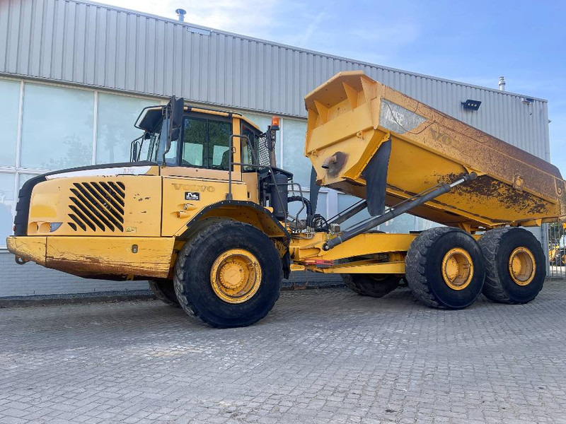 Volvo A25E - Zglobni istovarivač: slika Volvo A25E - Zglobni istovarivač Volvo A25E - Zglobni istovarivač: slika Volvo A25E - Zglobni istovarivač