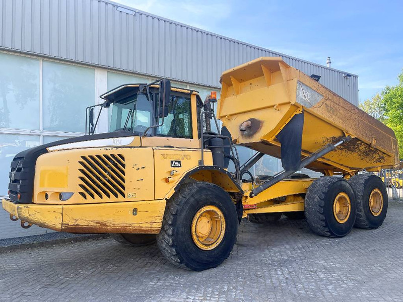 Volvo A25E - Zglobni istovarivač: slika Volvo A25E - Zglobni istovarivač Volvo A25E - Zglobni istovarivač: slika Volvo A25E - Zglobni istovarivač