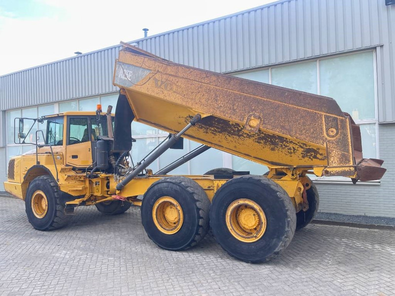 Volvo A25E - Zglobni istovarivač: slika Volvo A25E - Zglobni istovarivač Volvo A25E - Zglobni istovarivač: slika Volvo A25E - Zglobni istovarivač