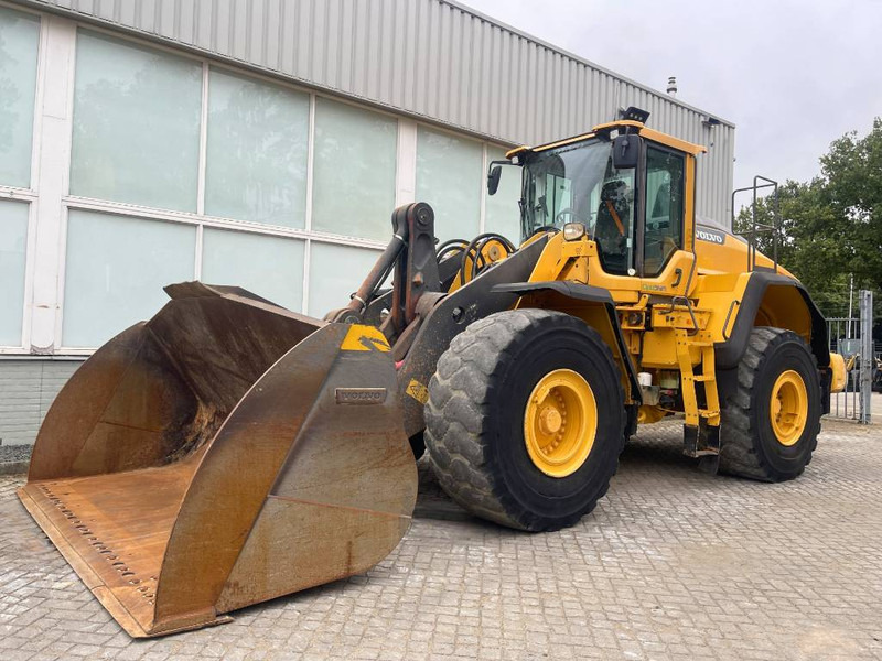 Volvo L 150 H 2016 - Utovarivač na kotačima: slika Volvo L 150 H 2016 - Utovarivač na kotačima Volvo L 150 H 2016 - Utovarivač na kotačima: slika Volvo L 150 H 2016 - Utovarivač na kotačima