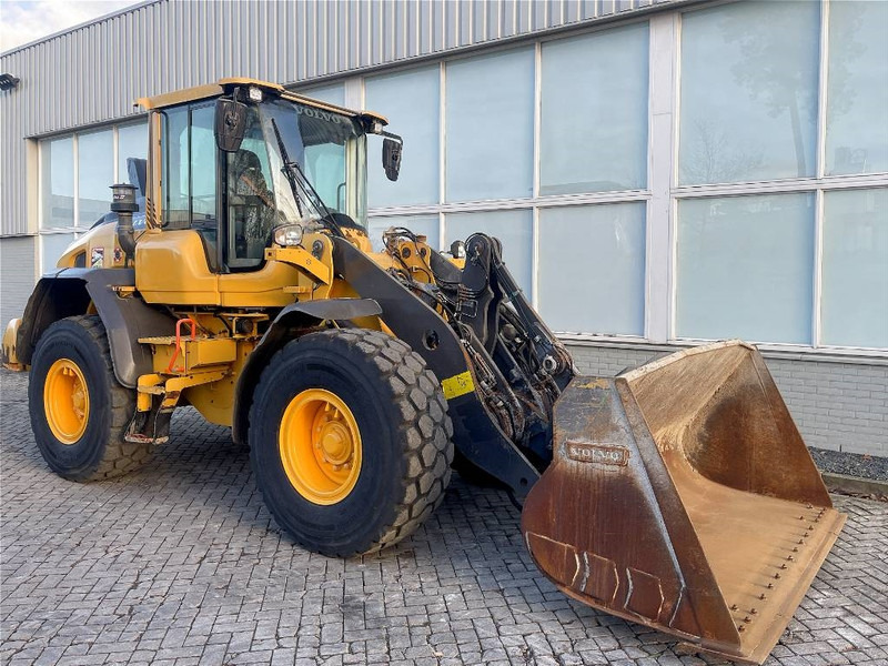Volvo L 60 H (ONLY 5667H) - Utovarivač na kotačima: slika Volvo L 60 H (ONLY 5667H) - Utovarivač na kotačima Volvo L 60 H (ONLY 5667H) - Utovarivač na kotačima: slika Volvo L 60 H (ONLY 5667H) - Utovarivač na kotačima