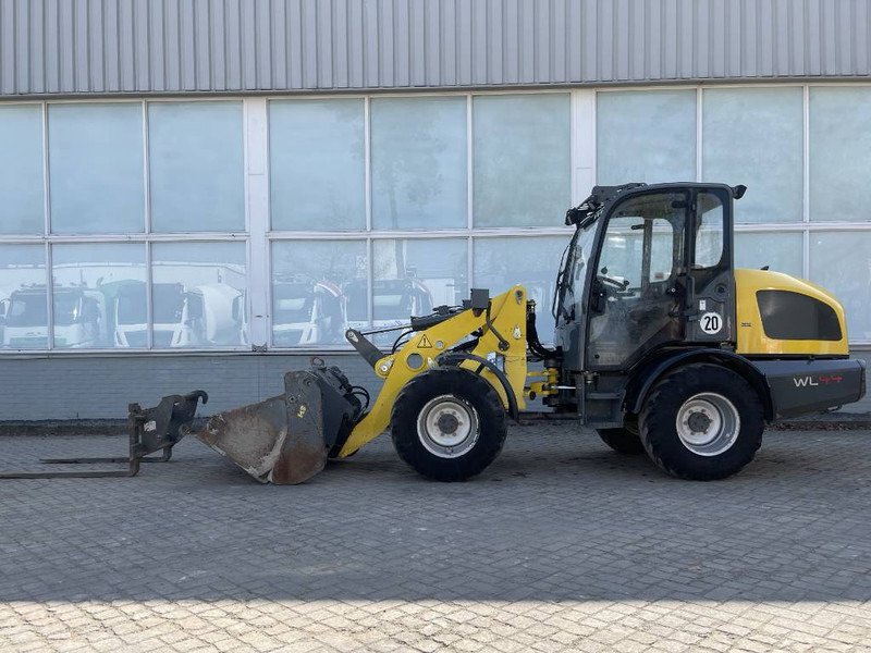 WACKER NEUSON WL 44 2017 CE - Utovarivač na kotačima: slika WACKER NEUSON WL 44 2017 CE - Utovarivač na kotačima WACKER NEUSON WL 44 2017 CE - Utovarivač na kotačima: slika WACKER NEUSON WL 44 2017 CE - Utovarivač na kotačima