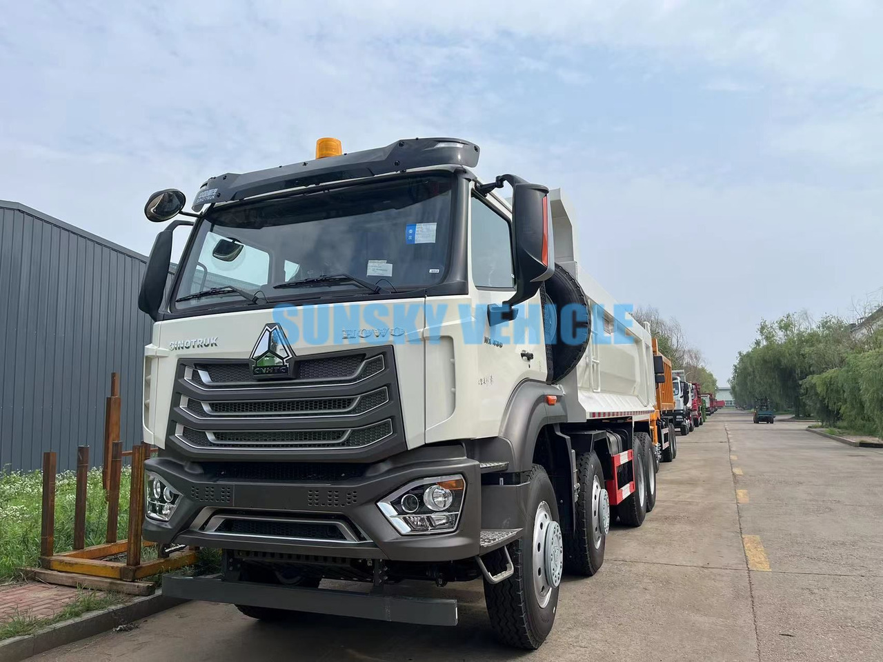 HOWO 8X4 dump truck - Kiper: slika HOWO 8X4 dump truck - Kiper HOWO 8X4 dump truck - Kiper: slika HOWO 8X4 dump truck - Kiper