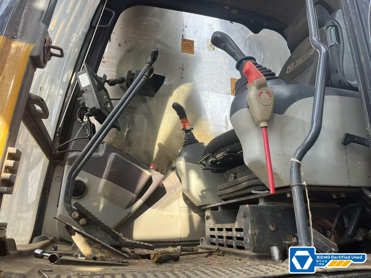 XCMG XR400E second hand rotary drilling rig price - Građevinski strojevi: slika XCMG XR400E second hand rotary drilling rig price - Građevinski strojevi XCMG XR400E second hand rotary drilling rig price - Građevinski strojevi: slika XCMG XR400E second hand rotary drilling rig price - Građevinski strojevi