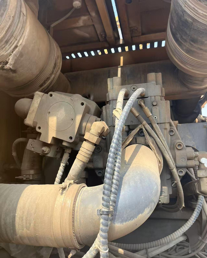 XCMG XR400E used rotary drilling rig price - Građevinski strojevi: slika XCMG XR400E used rotary drilling rig price - Građevinski strojevi XCMG XR400E used rotary drilling rig price - Građevinski strojevi: slika XCMG XR400E used rotary drilling rig price - Građevinski strojevi