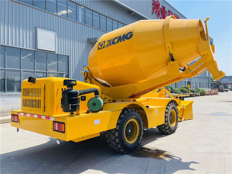 XCMG 4m3 Self-Loading Mobile Concrete Mixer Truck Automatic Concrete Mixer for Sale - Mješalica za beton: slika XCMG 4m3 Self-Loading Mobile Concrete Mixer Truck Automatic Concrete Mixer for Sale - Mješalica za beton XCMG 4m3 Self-Loading Mobile Concrete Mixer Truck Automatic Concrete Mixer for Sale - Mješalica za beton: slika XCMG 4m3 Self-Loading Mobile Concrete Mixer Truck Automatic Concrete Mixer for Sale - Mješalica za beton