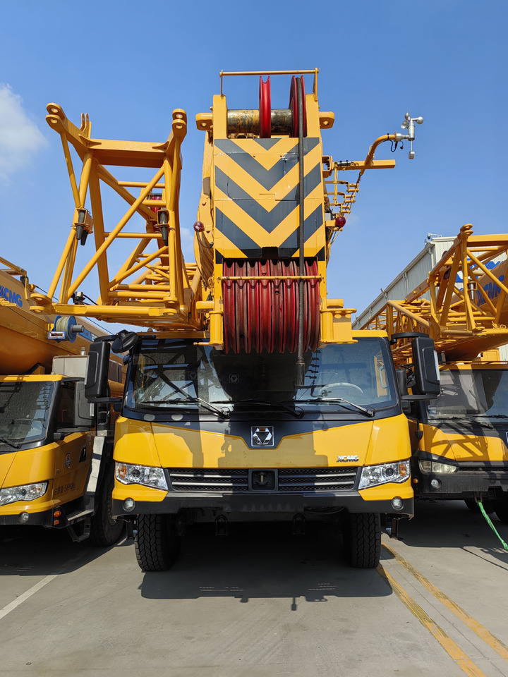 XCMG Factory Second Hand Mobile Truck Crane QAY200 200 Ton All Terrain Cranes In Good Condition - Autodizalica za sve terene: slika XCMG Factory Second Hand Mobile Truck Crane QAY200 200 Ton All Terrain Cranes In Good Condition - Autodizalica za sve terene XCMG Factory Second Hand Mobile Truck Crane QAY200 200 Ton All Terrain Cranes In Good Condition - Autodizalica za sve terene: slika XCMG Factory Second Hand Mobile Truck Crane QAY200 200 Ton All Terrain Cranes In Good Condition - Autodizalica za sve terene