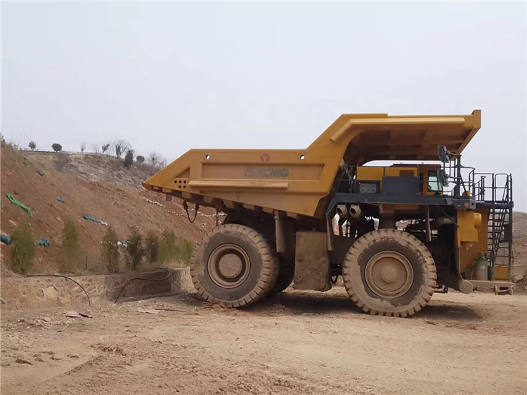 XCMG Factory Xde150 China 4X2 Used Mining Electric Dump Truck with Good Quality - Kruti istovarivač/ Kamion za prijevoz kamenja: slika XCMG Factory Xde150 China 4X2 Used Mining Electric Dump Truck with Good Quality - Kruti istovarivač/ Kamion za prijevoz kamenja XCMG Factory Xde150 China 4X2 Used Mining Electric Dump Truck with Good Quality - Kruti istovarivač/ Kamion za prijevoz kamenja: slika XCMG Factory Xde150 China 4X2 Used Mining Electric Dump Truck with Good Quality - Kruti istovarivač/ Kamion za prijevoz kamenja