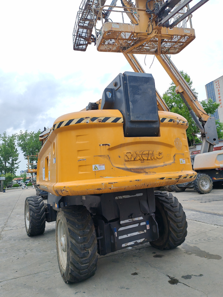 XCMG Official Articulated Boom Lift GTBZ42S 42m Used Cherry Picker Sale - Teleskopski krak: slika XCMG Official Articulated Boom Lift GTBZ42S 42m Used Cherry Picker Sale - Teleskopski krak XCMG Official Articulated Boom Lift GTBZ42S 42m Used Cherry Picker Sale - Teleskopski krak: slika XCMG Official Articulated Boom Lift GTBZ42S 42m Used Cherry Picker Sale - Teleskopski krak