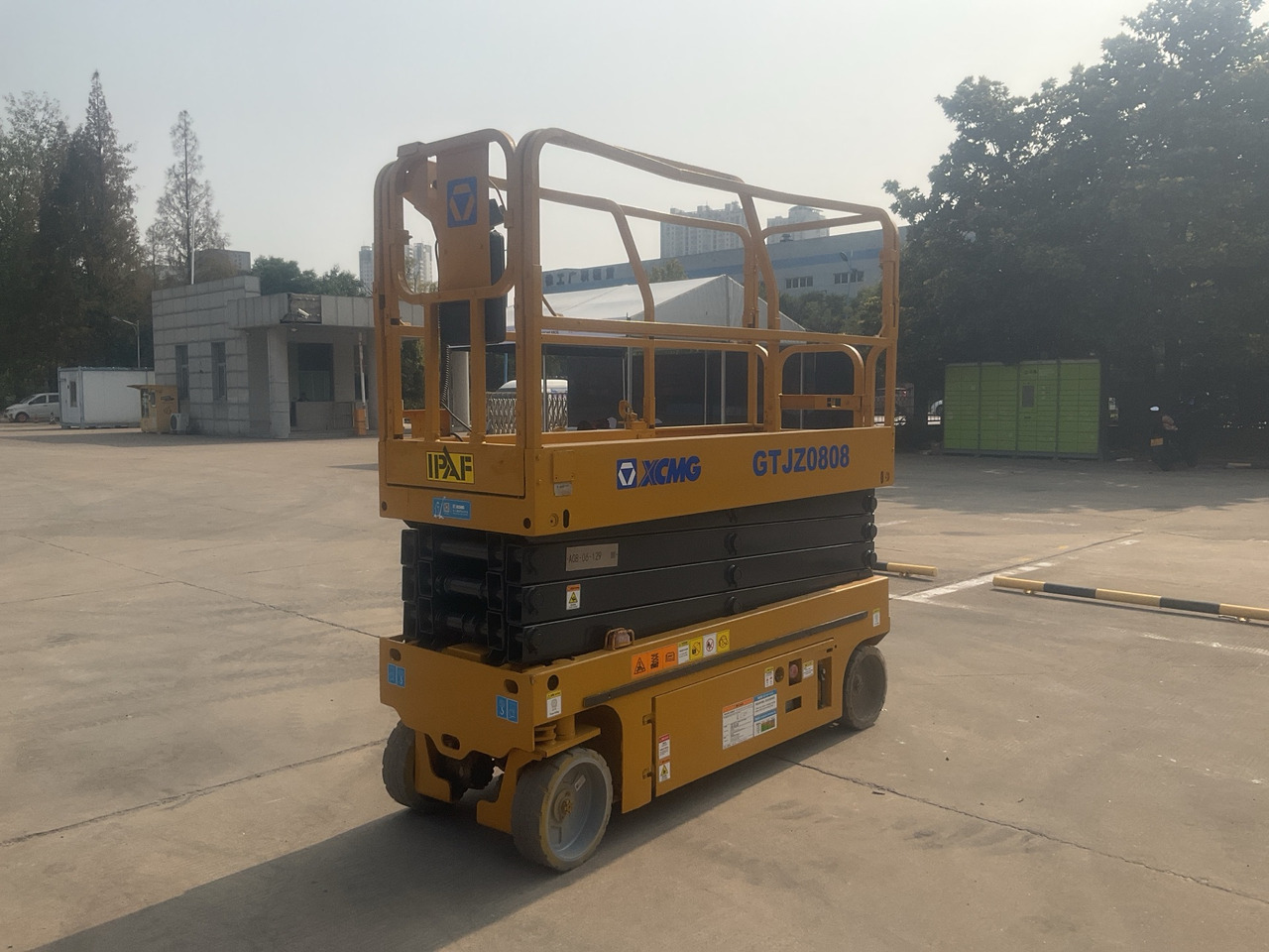 XCMG Official Used Aerial Work Platform Lift GTJZ0808 8m Hydraulic Scissor Lift Price - Škarasta podizna platforma: slika XCMG Official Used Aerial Work Platform Lift GTJZ0808 8m Hydraulic Scissor Lift Price - Škarasta podizna platforma XCMG Official Used Aerial Work Platform Lift GTJZ0808 8m Hydraulic Scissor Lift Price - Škarasta podizna platforma: slika XCMG Official Used Aerial Work Platform Lift GTJZ0808 8m Hydraulic Scissor Lift Price - Škarasta podizna platforma