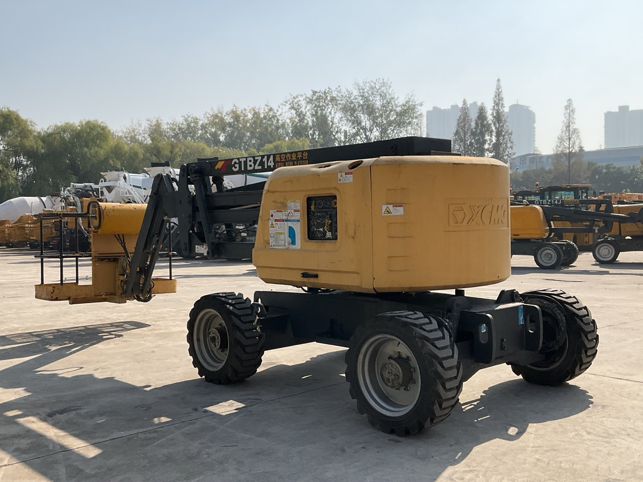 XCMG Official Used Telescopic Boom Lift GTBZ14 14m Aerial Work Platforms For Sale - Zglobni krak: slika XCMG Official Used Telescopic Boom Lift GTBZ14 14m Aerial Work Platforms For Sale - Zglobni krak XCMG Official Used Telescopic Boom Lift GTBZ14 14m Aerial Work Platforms For Sale - Zglobni krak: slika XCMG Official Used Telescopic Boom Lift GTBZ14 14m Aerial Work Platforms For Sale - Zglobni krak