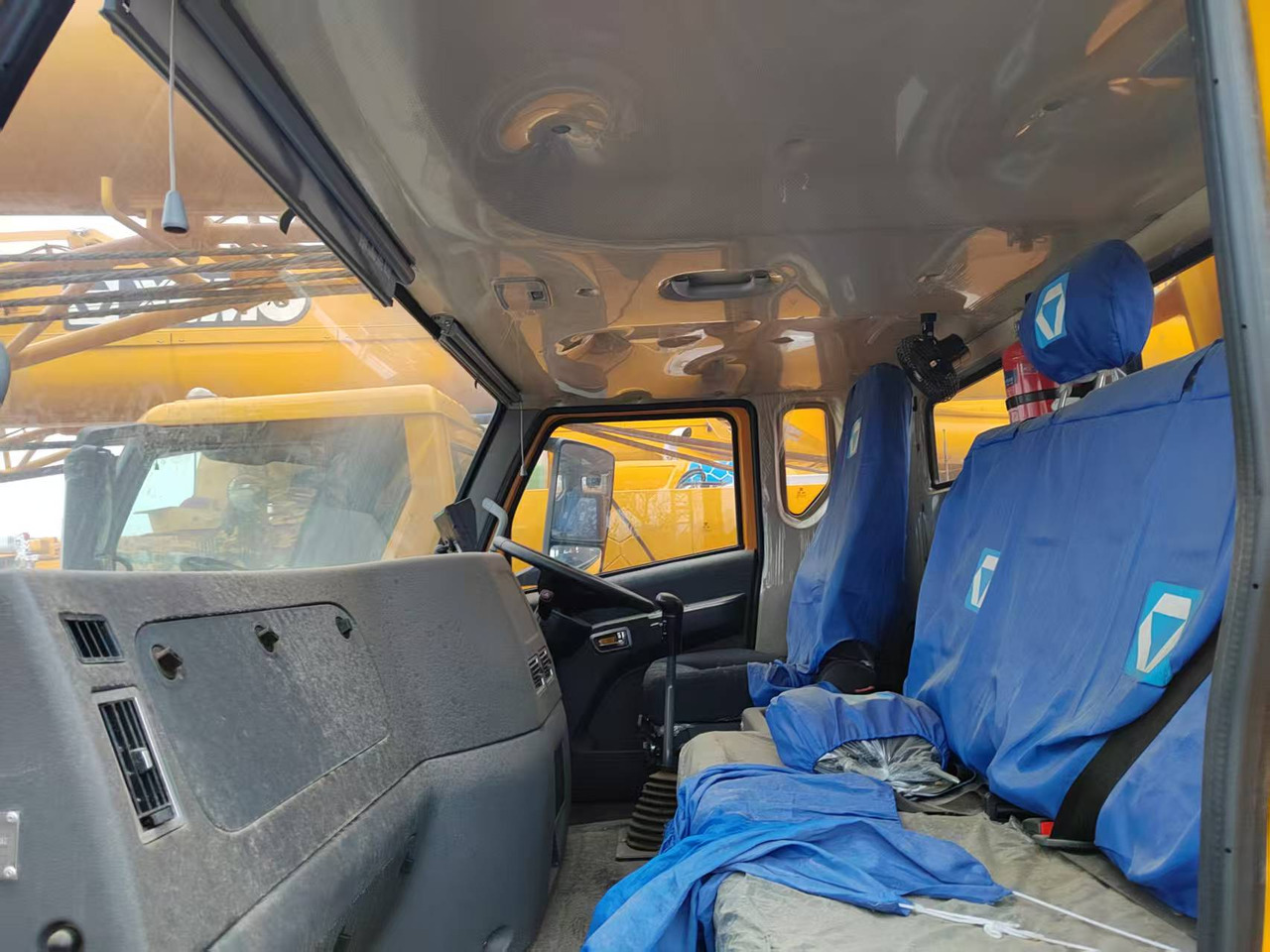 XCMG Official Used Truck Crane 25 ton XCT25L4-Y Hydraulic Arm Mobile Crane Price - Autodizalica: slika XCMG Official Used Truck Crane 25 ton XCT25L4-Y Hydraulic Arm Mobile Crane Price - Autodizalica XCMG Official Used Truck Crane 25 ton XCT25L4-Y Hydraulic Arm Mobile Crane Price - Autodizalica: slika XCMG Official Used Truck Crane 25 ton XCT25L4-Y Hydraulic Arm Mobile Crane Price - Autodizalica