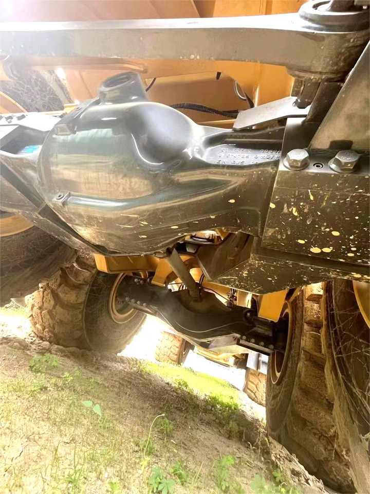 Zglobni istovarivač XCMG Official Xda40 40 Ton Second Hand Used Mining Dump Truck with Good Price: slika Zglobni istovarivač XCMG Official Xda40 40 Ton Second Hand Used Mining Dump Truck with Good Price