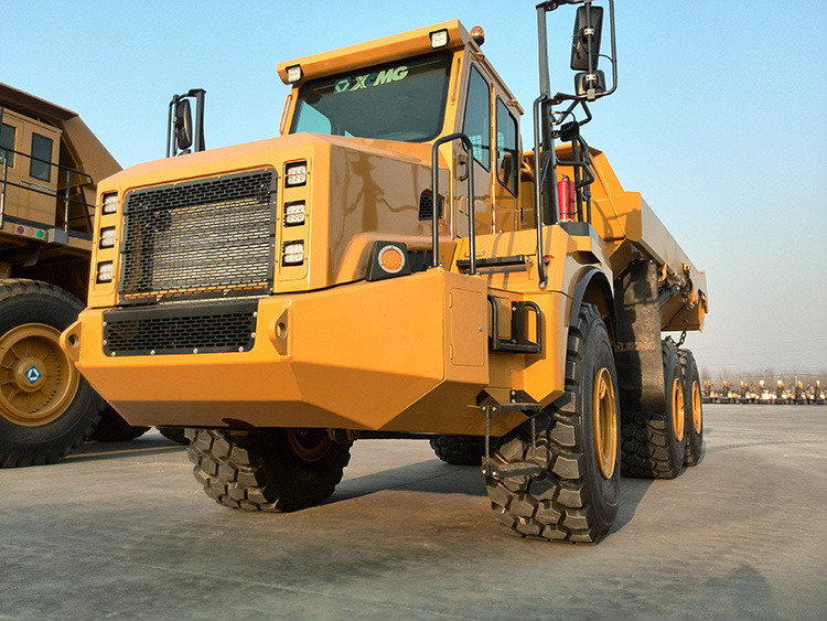 XCMG Official Xda40 China 2018 Year 40 Ton Used Dump Tipper Truck in Good Condition - Zglobni istovarivač: slika XCMG Official Xda40 China 2018 Year 40 Ton Used Dump Tipper Truck in Good Condition - Zglobni istovarivač XCMG Official Xda40 China 2018 Year 40 Ton Used Dump Tipper Truck in Good Condition - Zglobni istovarivač: slika XCMG Official Xda40 China 2018 Year 40 Ton Used Dump Tipper Truck in Good Condition - Zglobni istovarivač