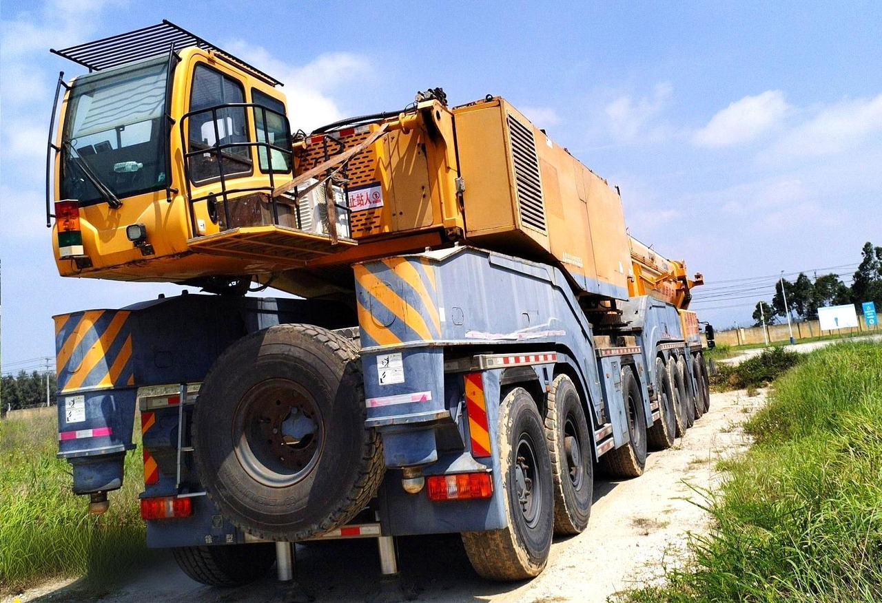 XCMG QAY650A used 650 ton hydraulic all terrain crane truck price - Autodizalica za sve terene: slika XCMG QAY650A used 650 ton hydraulic all terrain crane truck price - Autodizalica za sve terene XCMG QAY650A used 650 ton hydraulic all terrain crane truck price - Autodizalica za sve terene: slika XCMG QAY650A used 650 ton hydraulic all terrain crane truck price - Autodizalica za sve terene