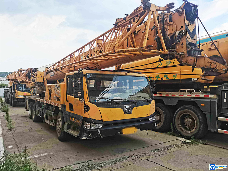 XCMG QY25K-II 25ton 2014 used second hand pickup crane for sale - Autodizalica: slika XCMG QY25K-II 25ton 2014 used second hand pickup crane for sale - Autodizalica XCMG QY25K-II 25ton 2014 used second hand pickup crane for sale - Autodizalica: slika XCMG QY25K-II 25ton 2014 used second hand pickup crane for sale - Autodizalica