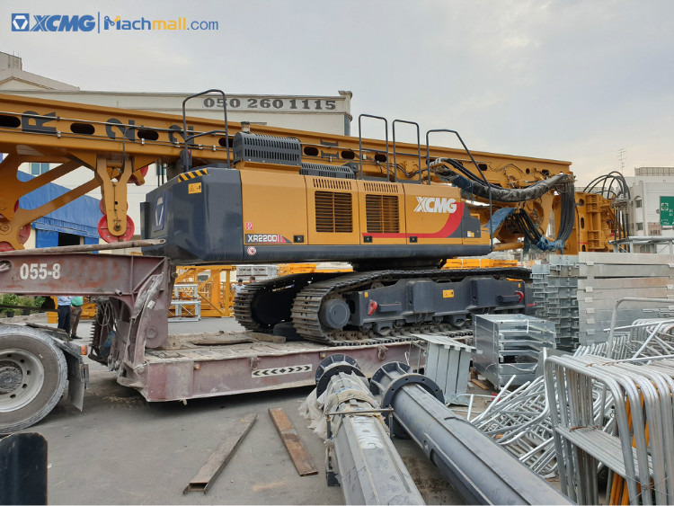 XCMG Retread Machine XR220D 220kn 50m Rotary Drilling Rig For Sale - Platforma za bušenje: slika XCMG Retread Machine XR220D 220kn 50m Rotary Drilling Rig For Sale - Platforma za bušenje XCMG Retread Machine XR220D 220kn 50m Rotary Drilling Rig For Sale - Platforma za bušenje: slika XCMG Retread Machine XR220D 220kn 50m Rotary Drilling Rig For Sale - Platforma za bušenje