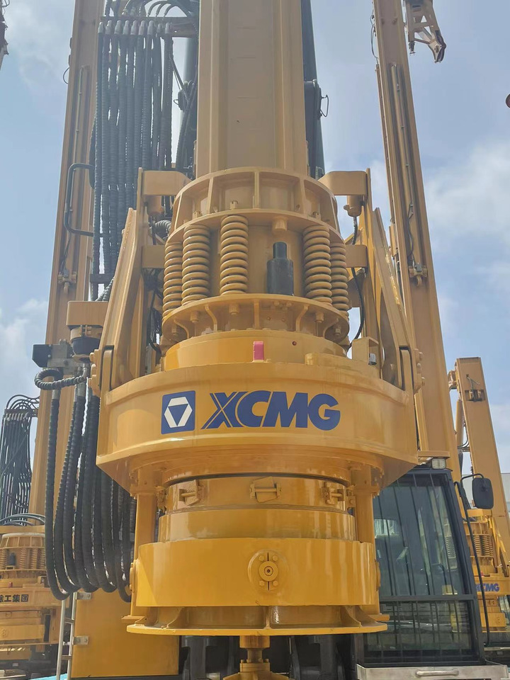 XCMG Used Drilling Rigs Rig Machine XR380E Pile Rig top supplier - Platforma za bušenje: slika XCMG Used Drilling Rigs Rig Machine XR380E Pile Rig top supplier - Platforma za bušenje XCMG Used Drilling Rigs Rig Machine XR380E Pile Rig top supplier - Platforma za bušenje: slika XCMG Used Drilling Rigs Rig Machine XR380E Pile Rig top supplier - Platforma za bušenje