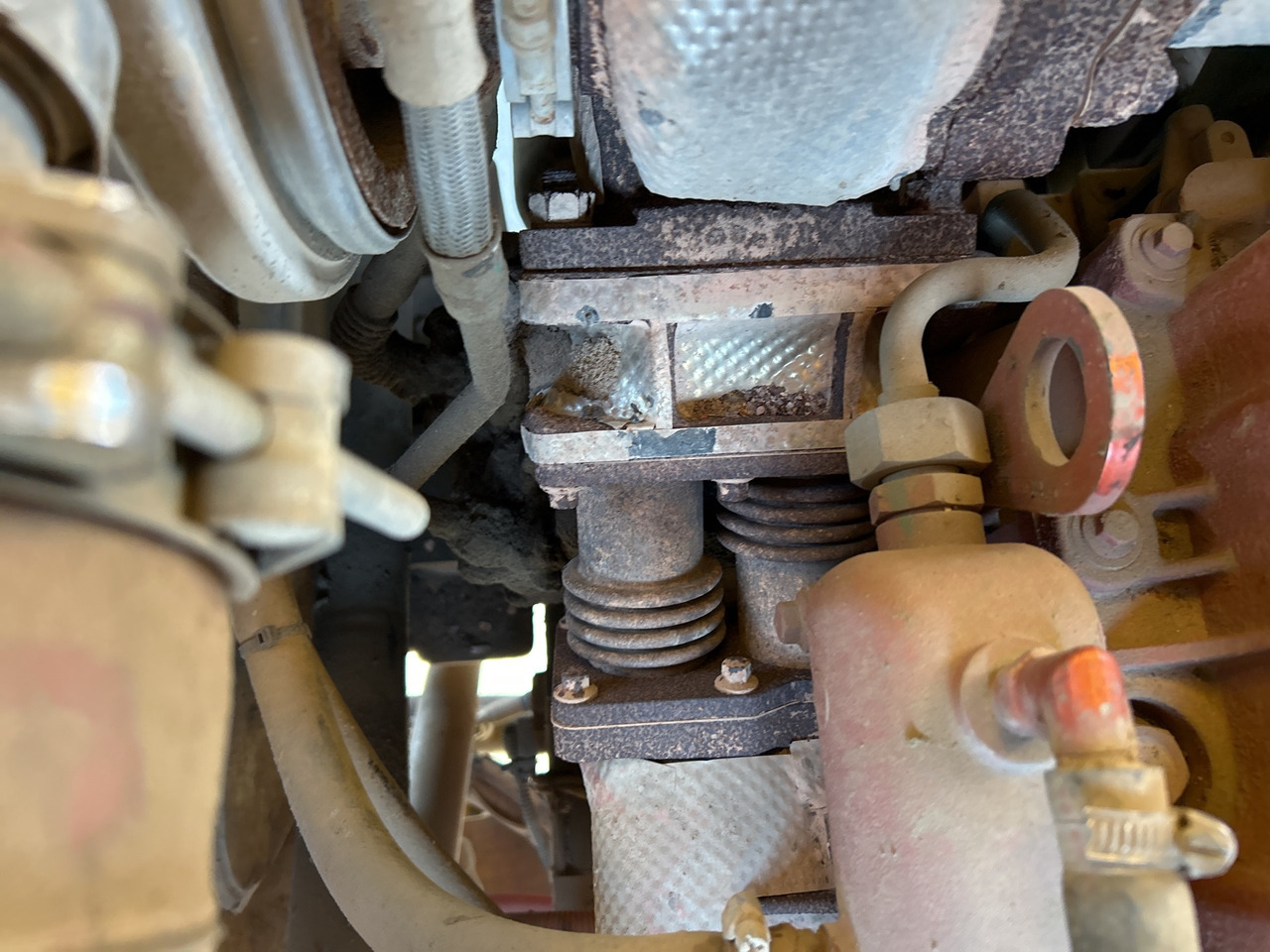 XCMG XDR80T 80ton used diesel mining truck price - Rudarski strojevi: slika XCMG XDR80T 80ton used diesel mining truck price - Rudarski strojevi XCMG XDR80T 80ton used diesel mining truck price - Rudarski strojevi: slika XCMG XDR80T 80ton used diesel mining truck price - Rudarski strojevi