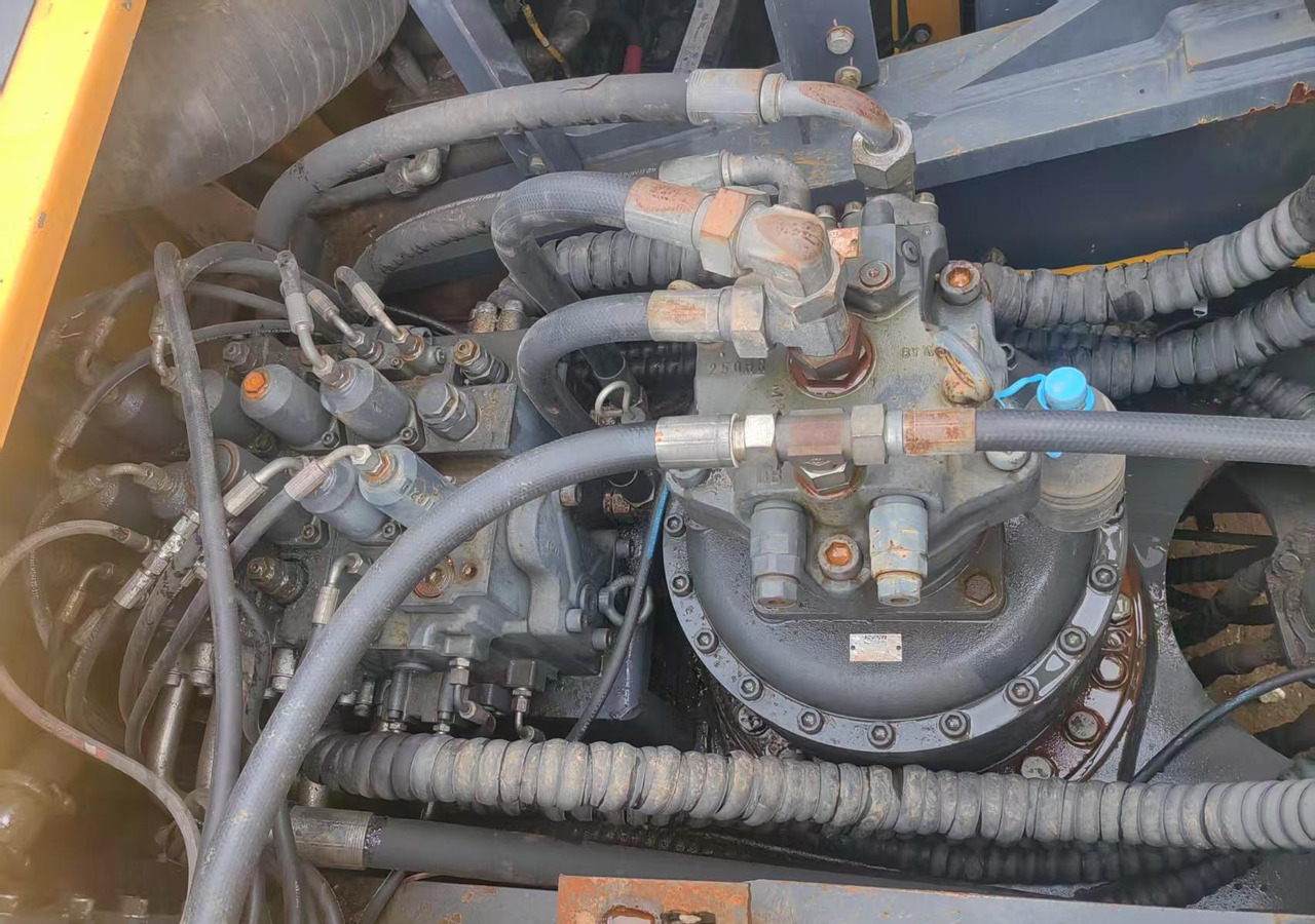 XCMG used hydraulic excavator XE490DK 49ton for sale - Bager gusjeničar: slika XCMG used hydraulic excavator XE490DK 49ton for sale - Bager gusjeničar XCMG used hydraulic excavator XE490DK 49ton for sale - Bager gusjeničar: slika XCMG used hydraulic excavator XE490DK 49ton for sale - Bager gusjeničar