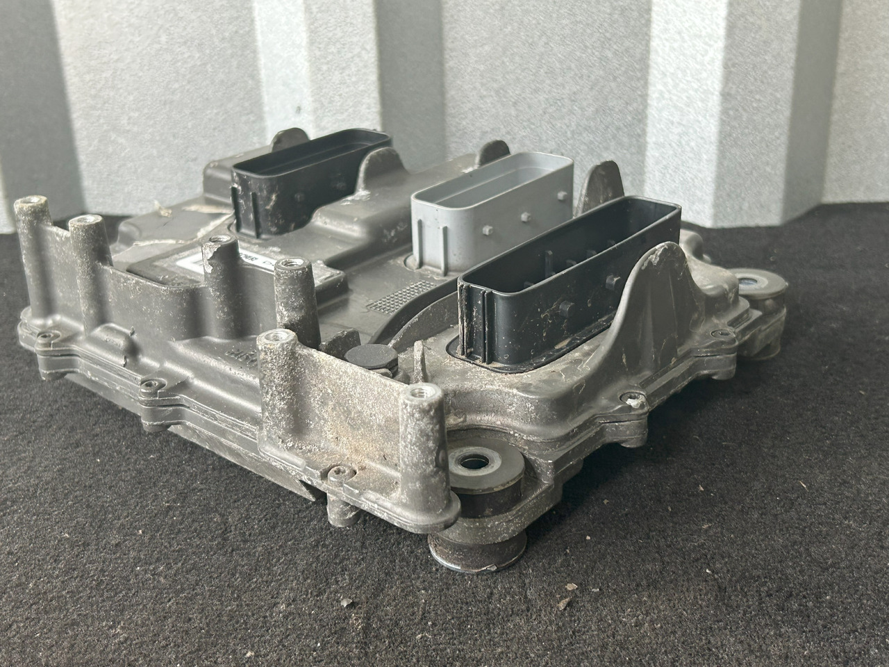 DAF ENGINE CONTROLLER DAF XF 106 480 - Upravljačka jedinica (ECU): slika DAF ENGINE CONTROLLER DAF XF 106 480 - Upravljačka jedinica (ECU) DAF ENGINE CONTROLLER DAF XF 106 480 - Upravljačka jedinica (ECU): slika DAF ENGINE CONTROLLER DAF XF 106 480 - Upravljačka jedinica (ECU)