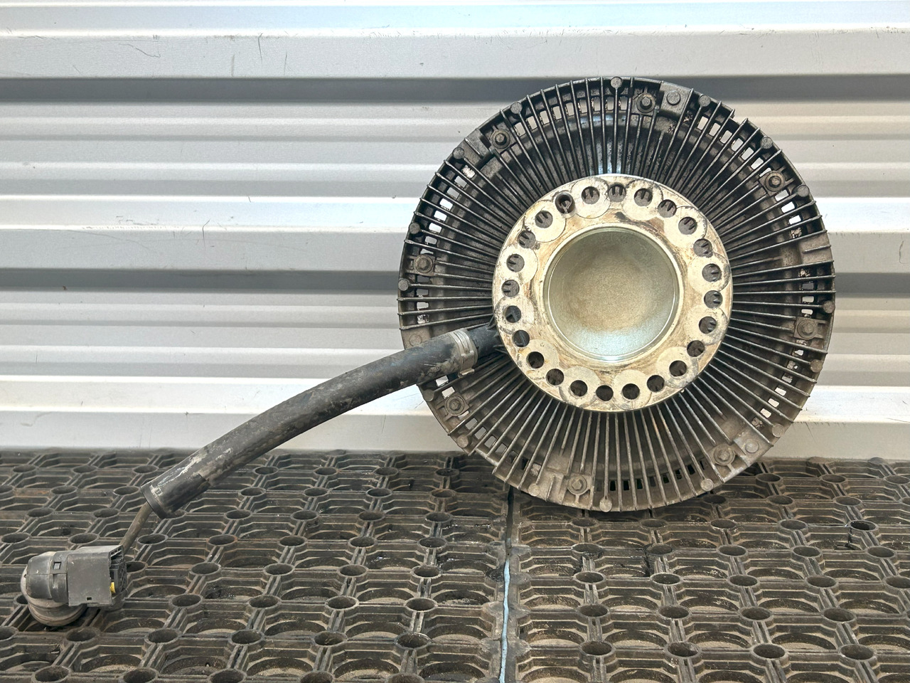 DAF VISCOTIC CLUTCH VISCO DAF XF 106 460 - Ventilator: slika DAF VISCOTIC CLUTCH VISCO DAF XF 106 460 - Ventilator DAF VISCOTIC CLUTCH VISCO DAF XF 106 460 - Ventilator: slika DAF VISCOTIC CLUTCH VISCO DAF XF 106 460 - Ventilator