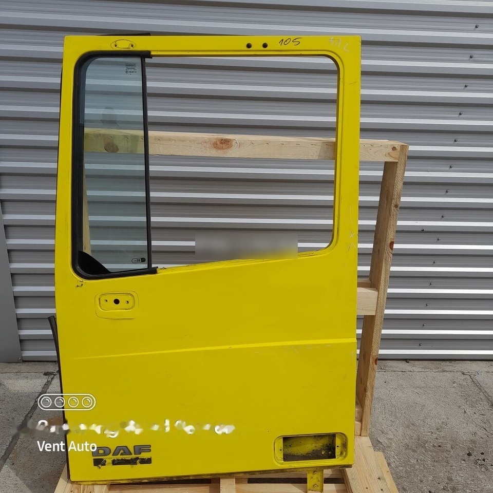 DAF XF 105 DAF LEWE truck - Vrata i dijelovi za Kamion: slika DAF XF 105 DAF LEWE truck - Vrata i dijelovi za Kamion DAF XF 105 DAF LEWE truck - Vrata i dijelovi za Kamion: slika DAF XF 105 DAF LEWE truck - Vrata i dijelovi za Kamion