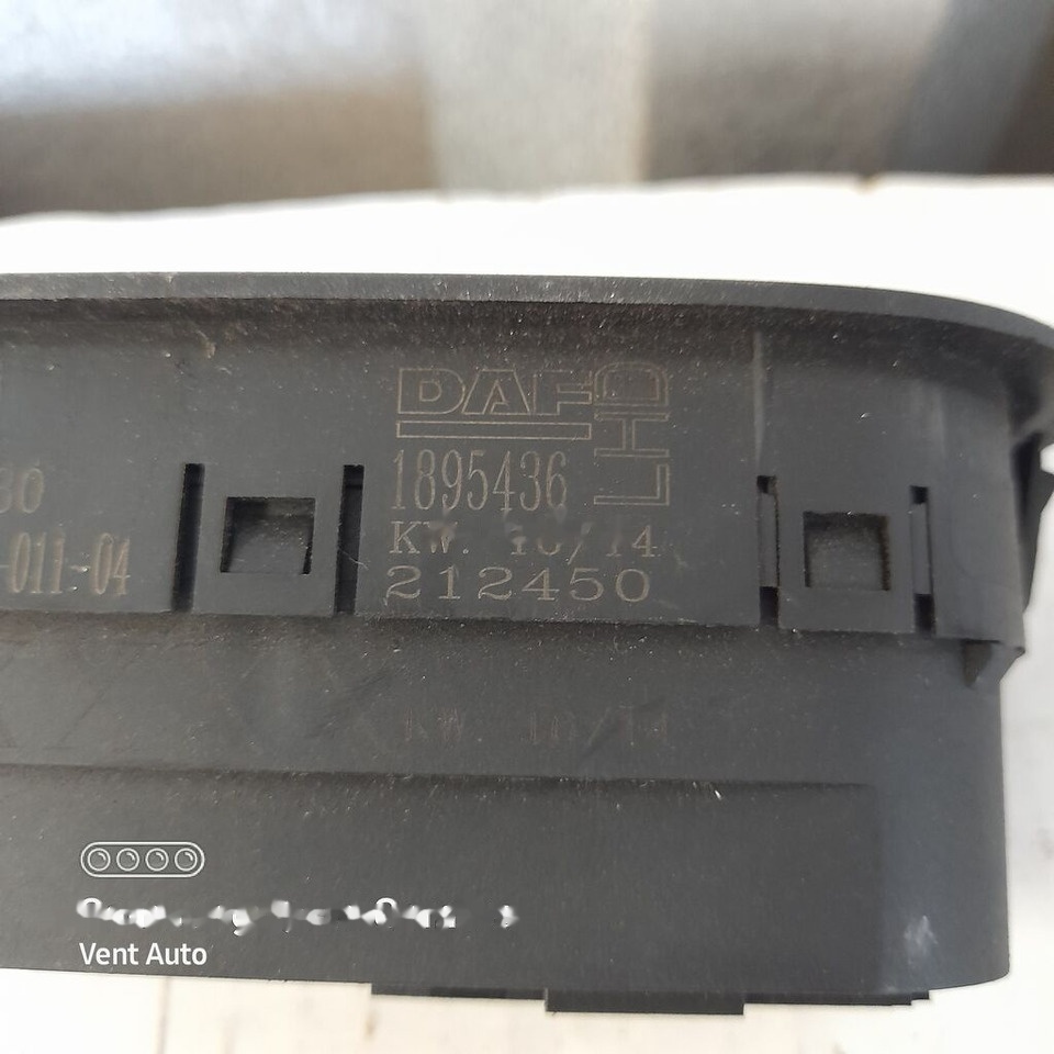 DAF XF 106 1895436 DAF 1895436 truck - Ploča s instrumentima za Kamion: slika DAF XF 106 1895436 DAF 1895436 truck - Ploča s instrumentima za Kamion DAF XF 106 1895436 DAF 1895436 truck - Ploča s instrumentima za Kamion: slika DAF XF 106 1895436 DAF 1895436 truck - Ploča s instrumentima za Kamion