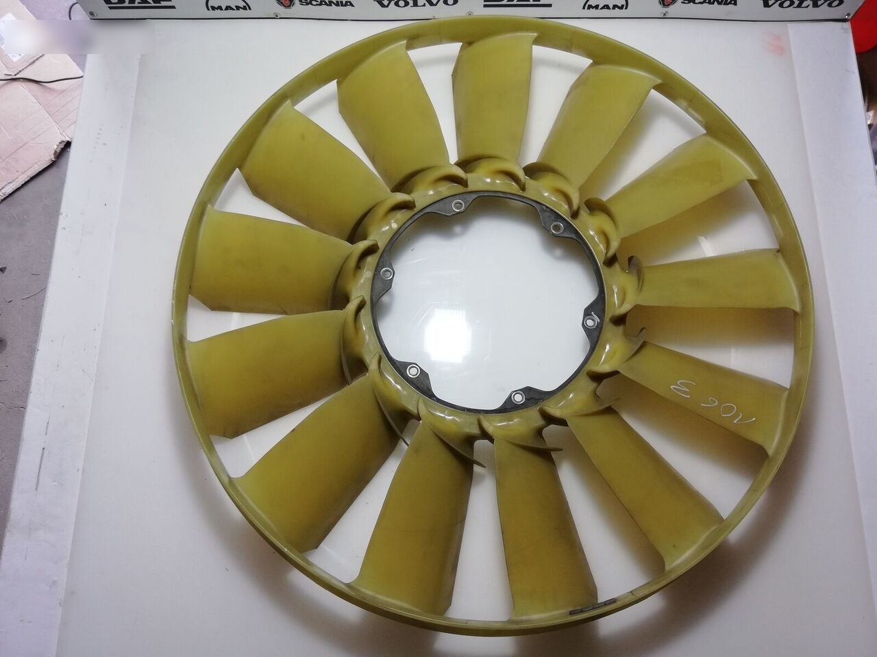 DAF XF 106 VISCO 1956601 2006787 DAF XF 106 truck - Ventilator za Kamion: slika DAF XF 106 VISCO 1956601 2006787 DAF XF 106 truck - Ventilator za Kamion DAF XF 106 VISCO 1956601 2006787 DAF XF 106 truck - Ventilator za Kamion: slika DAF XF 106 VISCO 1956601 2006787 DAF XF 106 truck - Ventilator za Kamion