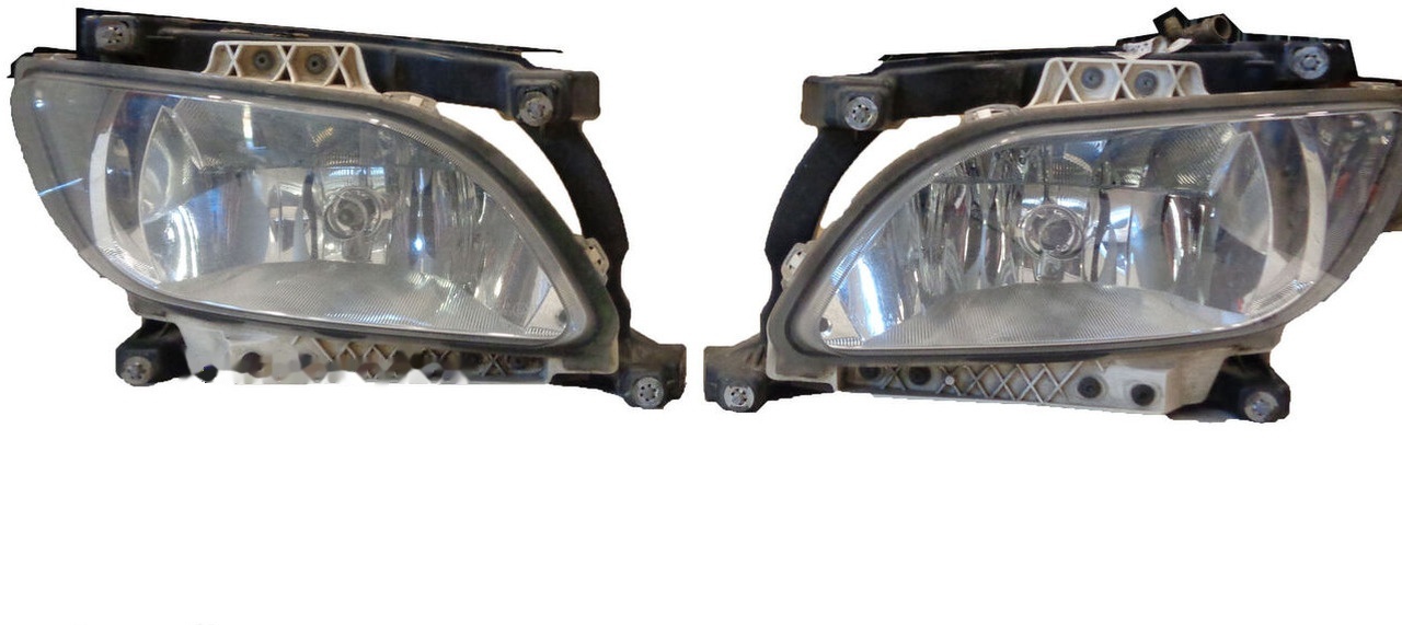 DAF XF 106 truck - Prednja svjetla za Kamion: slika DAF XF 106 truck - Prednja svjetla za Kamion DAF XF 106 truck - Prednja svjetla za Kamion: slika DAF XF 106 truck - Prednja svjetla za Kamion