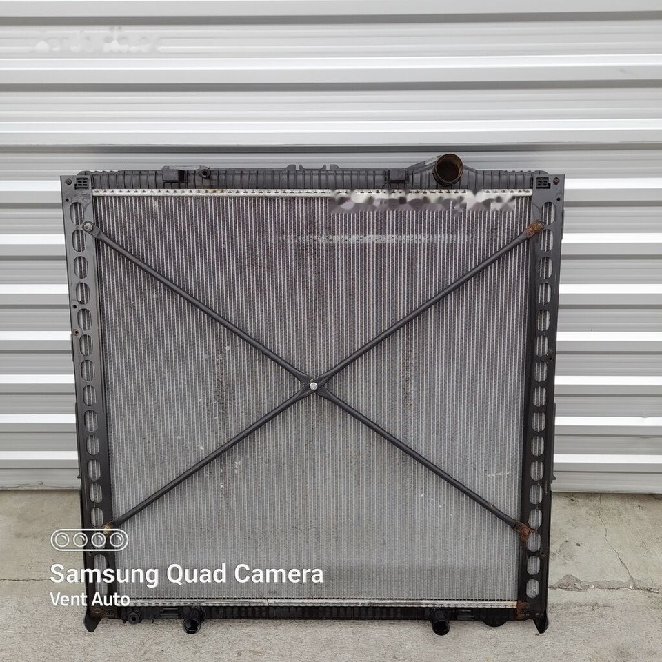 DAF xf 106 125896 truck - Hladnjak za Kamion: slika DAF xf 106 125896 truck - Hladnjak za Kamion DAF xf 106 125896 truck - Hladnjak za Kamion: slika DAF xf 106 125896 truck - Hladnjak za Kamion