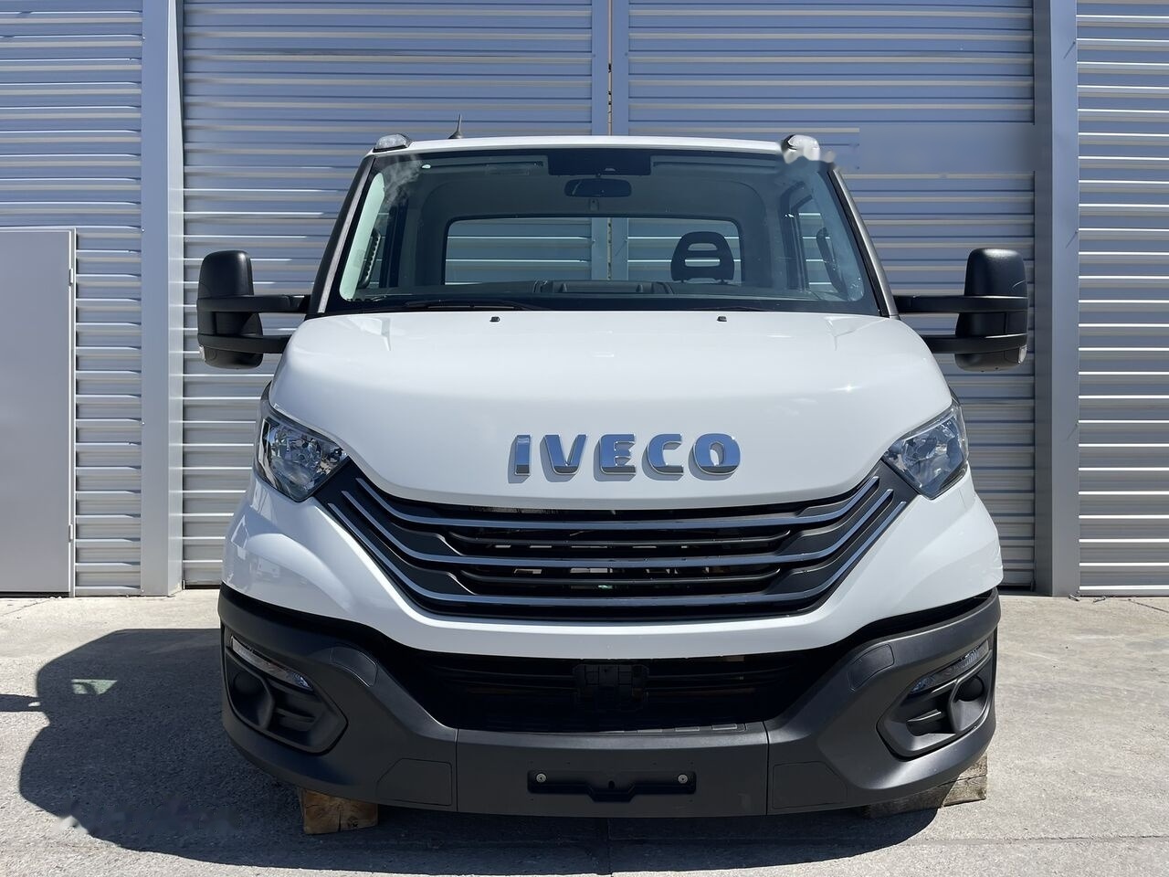 IVECO DAILY VII 72-210 for IVECO DAILY 75-210 - Kabina: slika IVECO DAILY VII 72-210 for IVECO DAILY 75-210 - Kabina IVECO DAILY VII 72-210 for IVECO DAILY 75-210 - Kabina: slika IVECO DAILY VII 72-210 for IVECO DAILY 75-210 - Kabina
