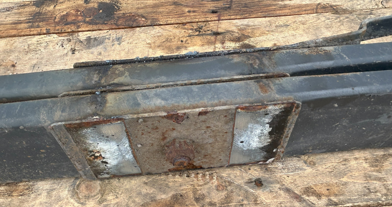 MERCEDES 2-LEAF SPRING MERCEDES ACTROS - Čelični ovjes: slika MERCEDES 2-LEAF SPRING MERCEDES ACTROS - Čelični ovjes MERCEDES 2-LEAF SPRING MERCEDES ACTROS - Čelični ovjes: slika MERCEDES 2-LEAF SPRING MERCEDES ACTROS - Čelični ovjes