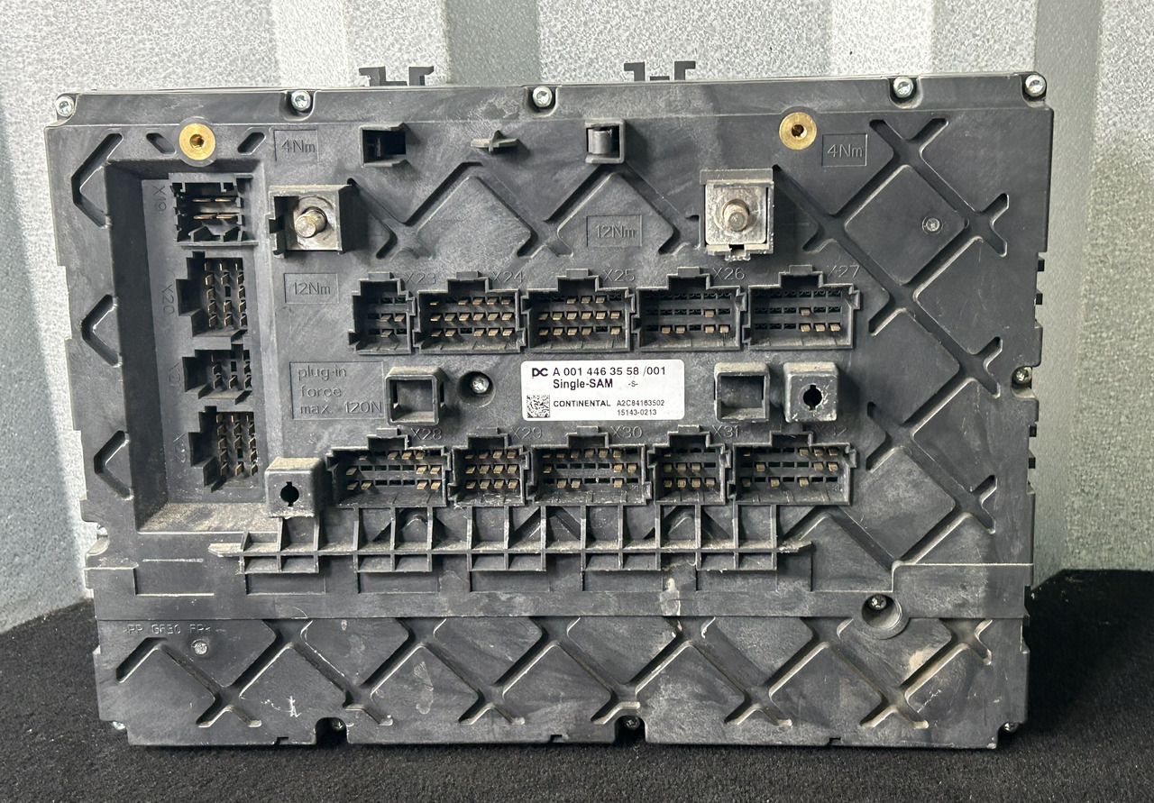 MERCEDES ACTROS MP4 A FUSE MODULE SAM - Osigurač: slika MERCEDES ACTROS MP4 A FUSE MODULE SAM - Osigurač MERCEDES ACTROS MP4 A FUSE MODULE SAM - Osigurač: slika MERCEDES ACTROS MP4 A FUSE MODULE SAM - Osigurač