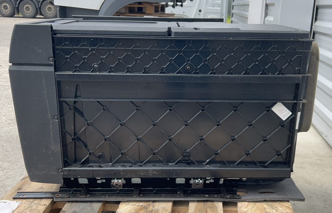 MERCEDES ACTROS MP4 FRIDGE - Univerzalni dio: slika MERCEDES ACTROS MP4 FRIDGE - Univerzalni dio MERCEDES ACTROS MP4 FRIDGE - Univerzalni dio: slika MERCEDES ACTROS MP4 FRIDGE - Univerzalni dio