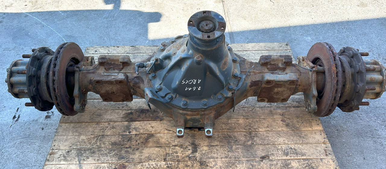 MERCEDES AROCS MP4 AXLE + HUBS R440-13 2,611 - Stražnja osovina za Kamion: slika MERCEDES AROCS MP4 AXLE + HUBS R440-13 2,611 - Stražnja osovina za Kamion MERCEDES AROCS MP4 AXLE + HUBS R440-13 2,611 - Stražnja osovina za Kamion: slika MERCEDES AROCS MP4 AXLE + HUBS R440-13 2,611 - Stražnja osovina za Kamion