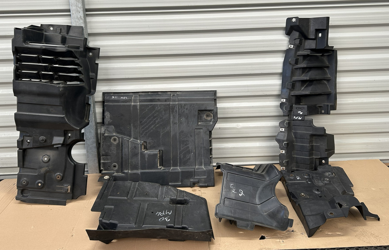 MERCEDES-BENZ ACTROS MP4 BIGSPACE ENGINE SOUNDPROOFING COVER KIT - Karoserija i eksterijer za Kamion: slika MERCEDES-BENZ ACTROS MP4 BIGSPACE ENGINE SOUNDPROOFING COVER KIT - Karoserija i eksterijer za Kamion MERCEDES-BENZ ACTROS MP4 BIGSPACE ENGINE SOUNDPROOFING COVER KIT - Karoserija i eksterijer za Kamion: slika MERCEDES-BENZ ACTROS MP4 BIGSPACE ENGINE SOUNDPROOFING COVER KIT - Karoserija i eksterijer za Kamion
