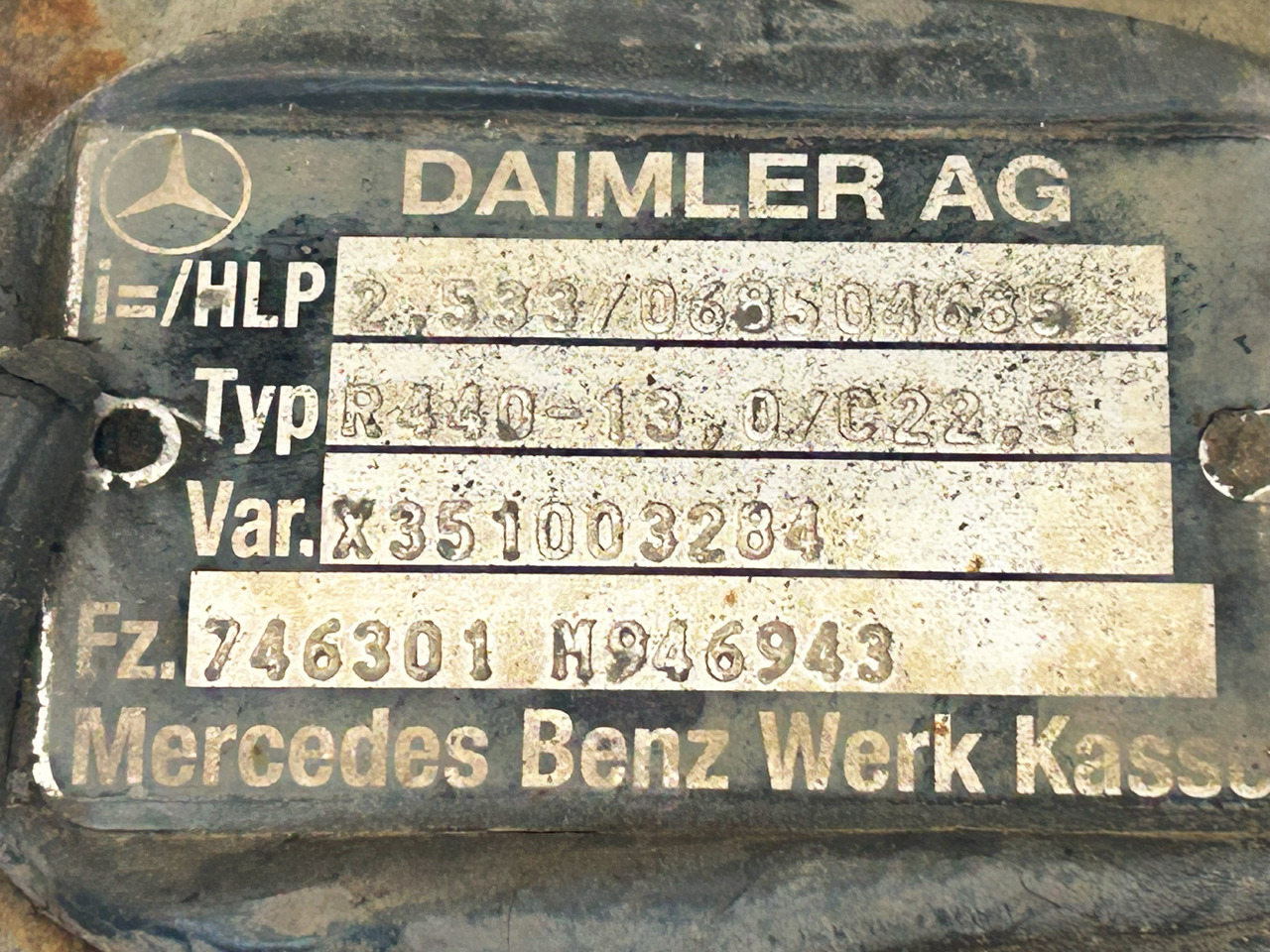 MERCEDES-BENZ DIFFERENTIAL WITH THROTTLE ACTROS MP4 R440-13 2,533 - Stražnja osovina za Kamion: slika MERCEDES-BENZ DIFFERENTIAL WITH THROTTLE ACTROS MP4 R440-13 2,533 - Stražnja osovina za Kamion MERCEDES-BENZ DIFFERENTIAL WITH THROTTLE ACTROS MP4 R440-13 2,533 - Stražnja osovina za Kamion: slika MERCEDES-BENZ DIFFERENTIAL WITH THROTTLE ACTROS MP4 R440-13 2,533 - Stražnja osovina za Kamion