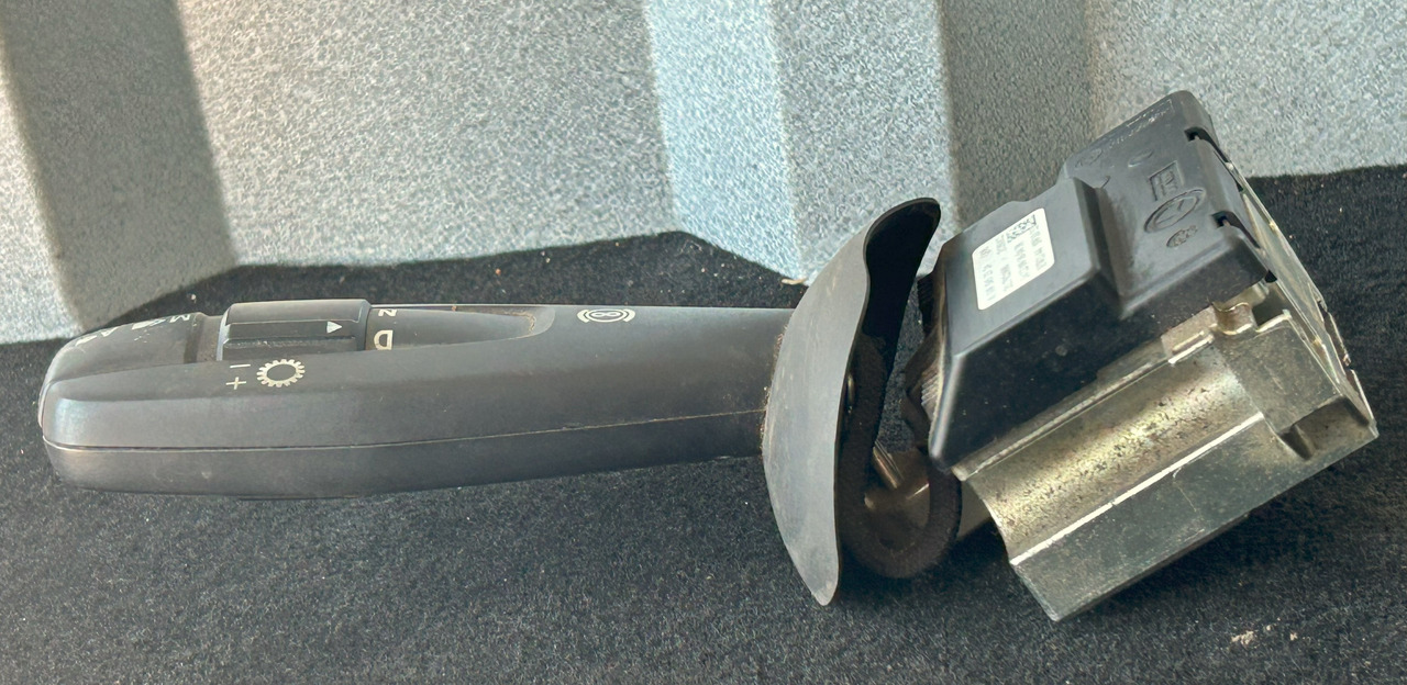 MERCEDES GEAR SHIFT PAPER ACTROS MP4 - Ručica mjenjača: slika MERCEDES GEAR SHIFT PAPER ACTROS MP4 - Ručica mjenjača MERCEDES GEAR SHIFT PAPER ACTROS MP4 - Ručica mjenjača: slika MERCEDES GEAR SHIFT PAPER ACTROS MP4 - Ručica mjenjača