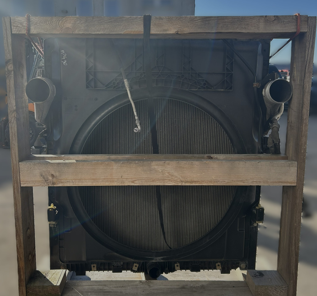 Mercedes ACTROS MP4 COOLERS SET - Hladnjak: slika Mercedes ACTROS MP4 COOLERS SET - Hladnjak Mercedes ACTROS MP4 COOLERS SET - Hladnjak: slika Mercedes ACTROS MP4 COOLERS SET - Hladnjak