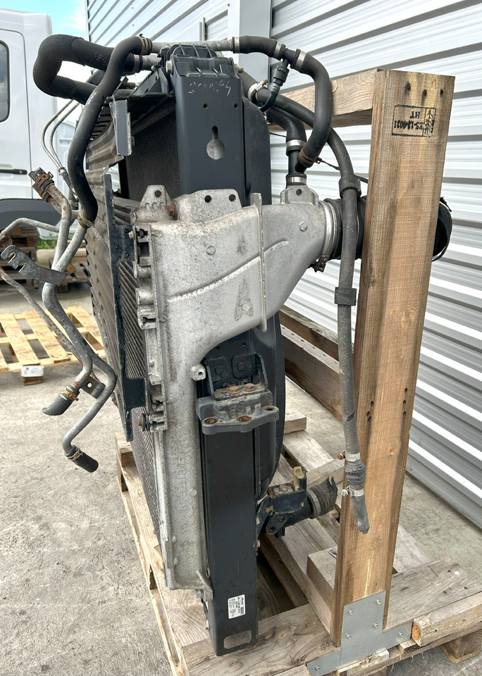 Mercedes ACTROS MP4 COOLERS SET - Hladnjak: slika Mercedes ACTROS MP4 COOLERS SET - Hladnjak Mercedes ACTROS MP4 COOLERS SET - Hladnjak: slika Mercedes ACTROS MP4 COOLERS SET - Hladnjak