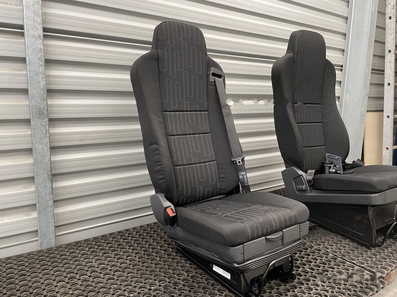 Mercedes-Benz ATEGO SEATS BRAND NEW truck - Sjedalo za Kamion: slika Mercedes-Benz ATEGO SEATS BRAND NEW truck - Sjedalo za Kamion Mercedes-Benz ATEGO SEATS BRAND NEW truck - Sjedalo za Kamion: slika Mercedes-Benz ATEGO SEATS BRAND NEW truck - Sjedalo za Kamion